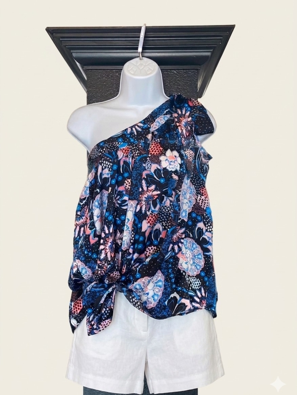 NWT One-Shoulder Floral Tie- Top in Navy and Pink